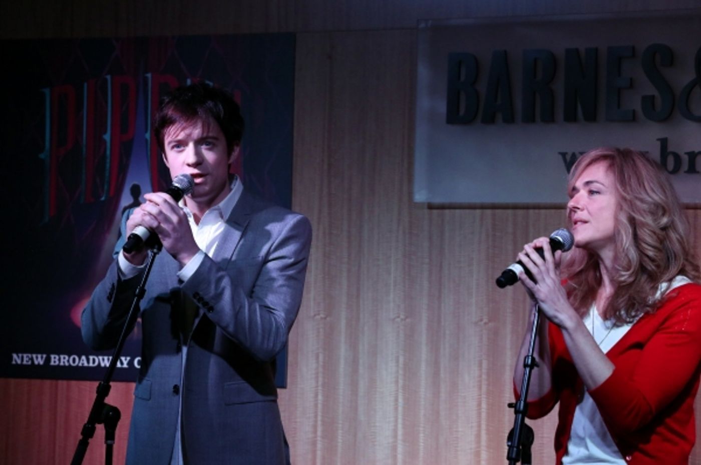 Photo Coverage: PIPPIN's Matthew James Thomas, Rachel Bay Jones & Patina Miller Perform at Barnes & Noble!  Image