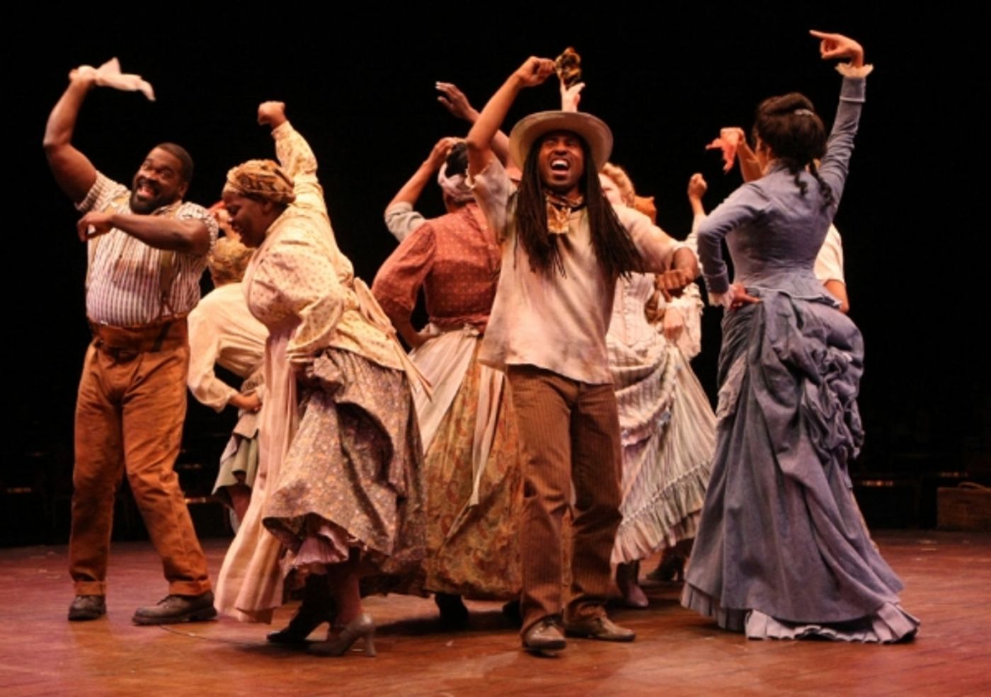 Photo Flash: First Look at Ron Bohmer, Jennifer Hope Wills, Nikki Crawford and More in SHOW BOAT at Music Circus  Image