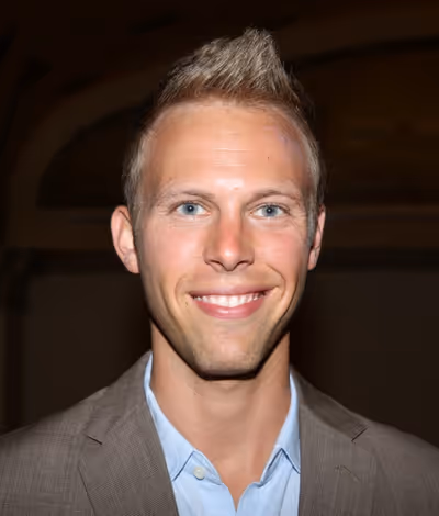  Justin Paul  Photo