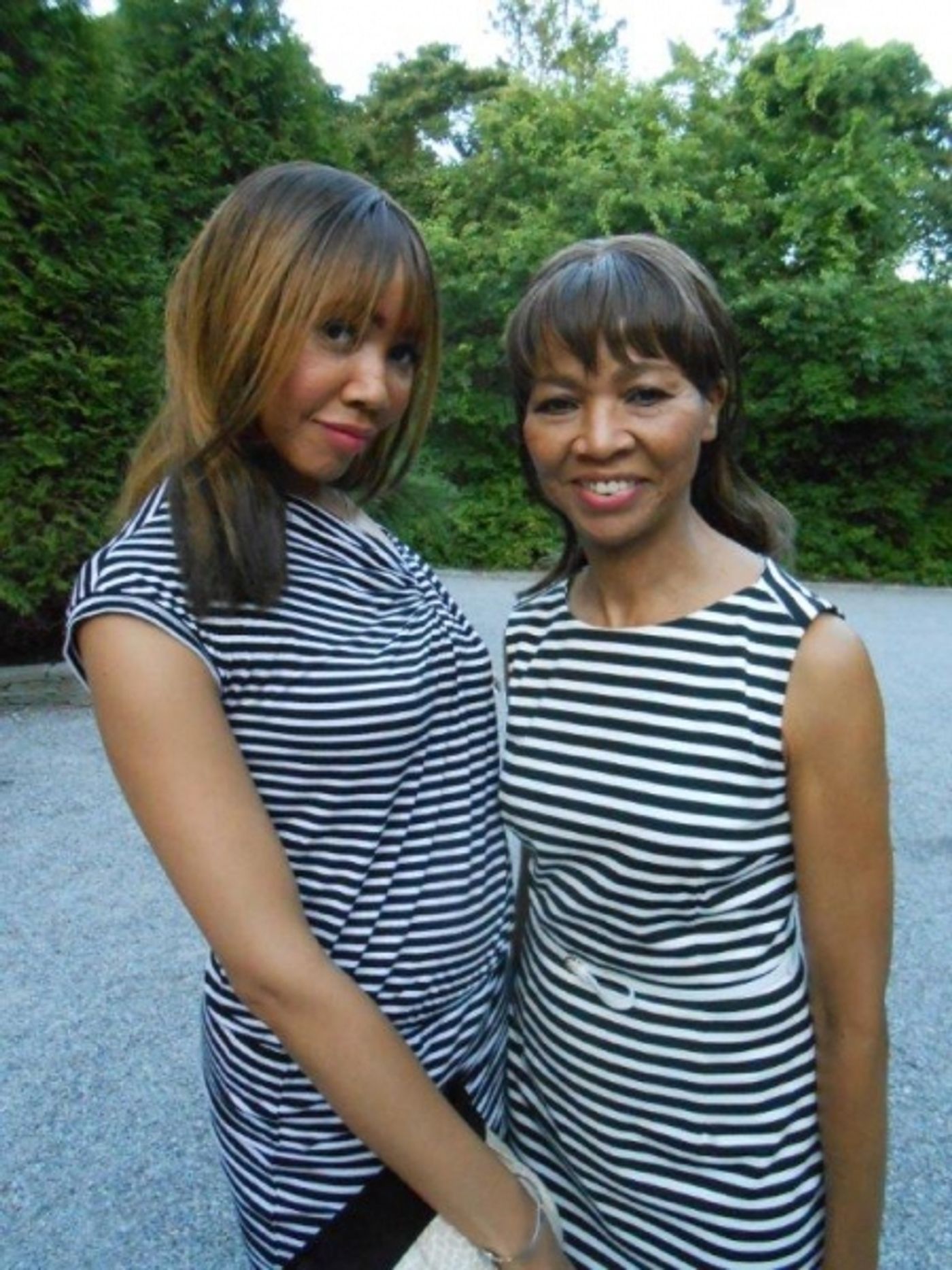Photo Flash: Summer Soiree at Muhs Studio Kicks Off Art Southampton 2013 Image