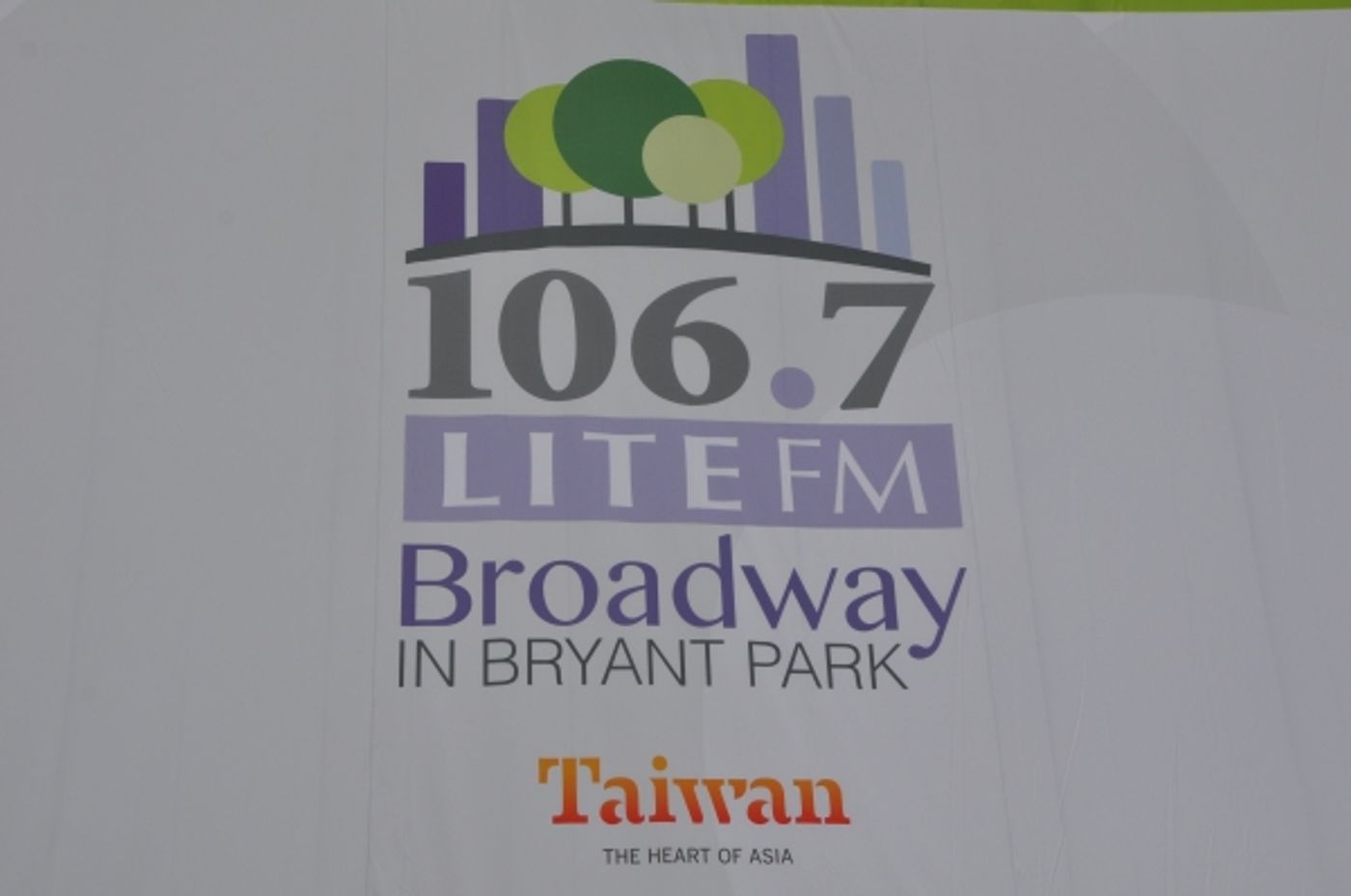 Photo Coverage: Casts of PIPPIN, CINDERELLA & More Perform at First Broadway in Bryant Park of 2013! Image