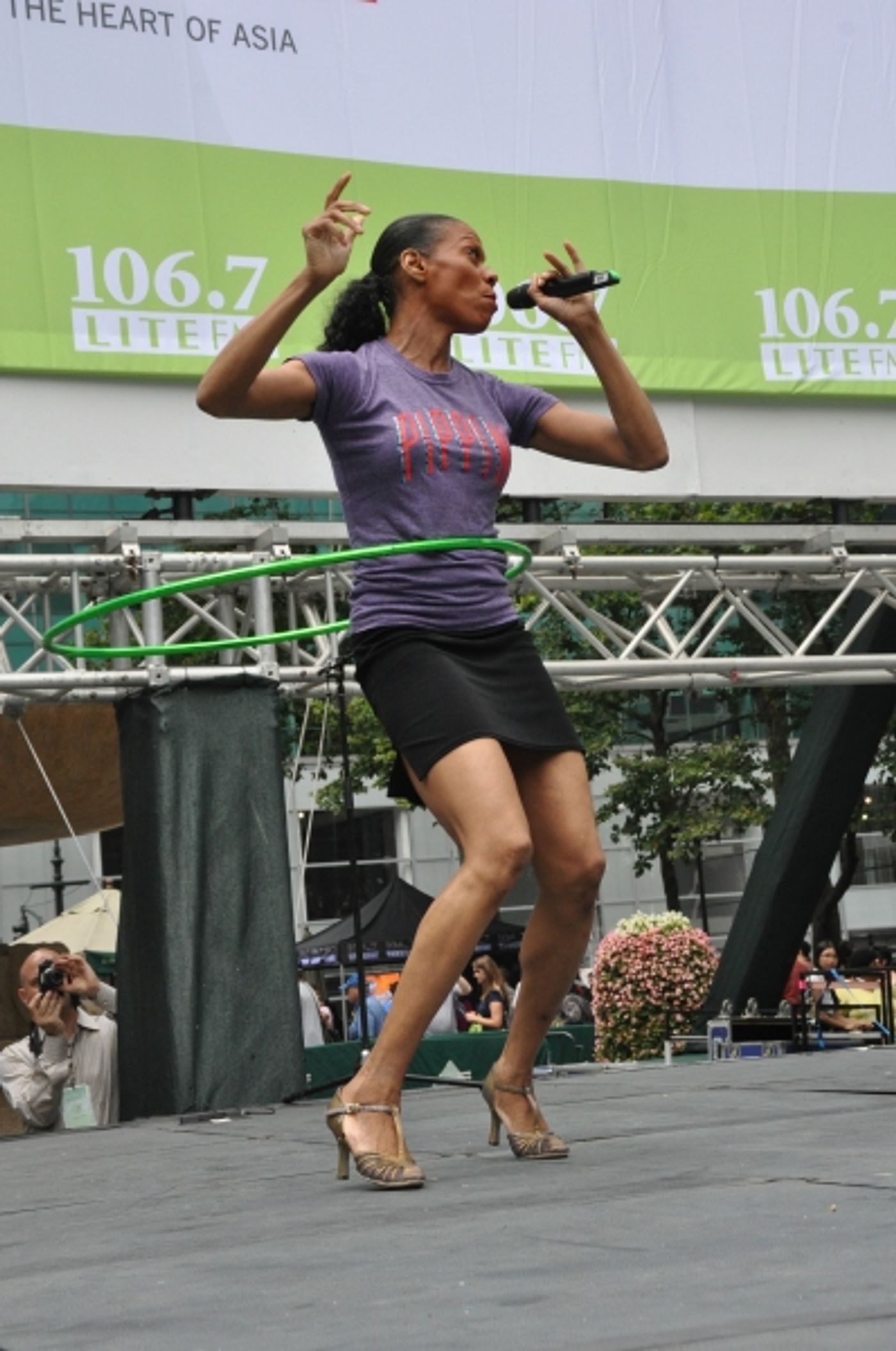 Photo Coverage: Casts of PIPPIN, CINDERELLA & More Perform at First Broadway in Bryant Park of 2013! Image