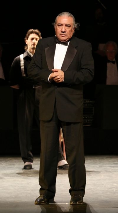 Luis Bravo Photo