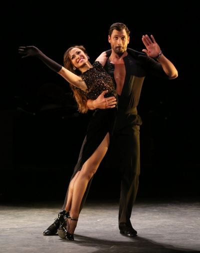 Maksim Chmerkovskiy and Karina Smirnoff Photo