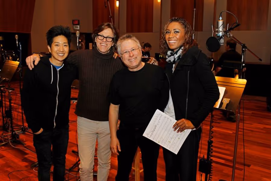 Exclusive Interview: Alan Menken on Vying for the 'EGOT', ABC's THE NEIGHBORS, Plus Scoops on ALADDIN, HUNCHBACK, TANGLED & More! Image
