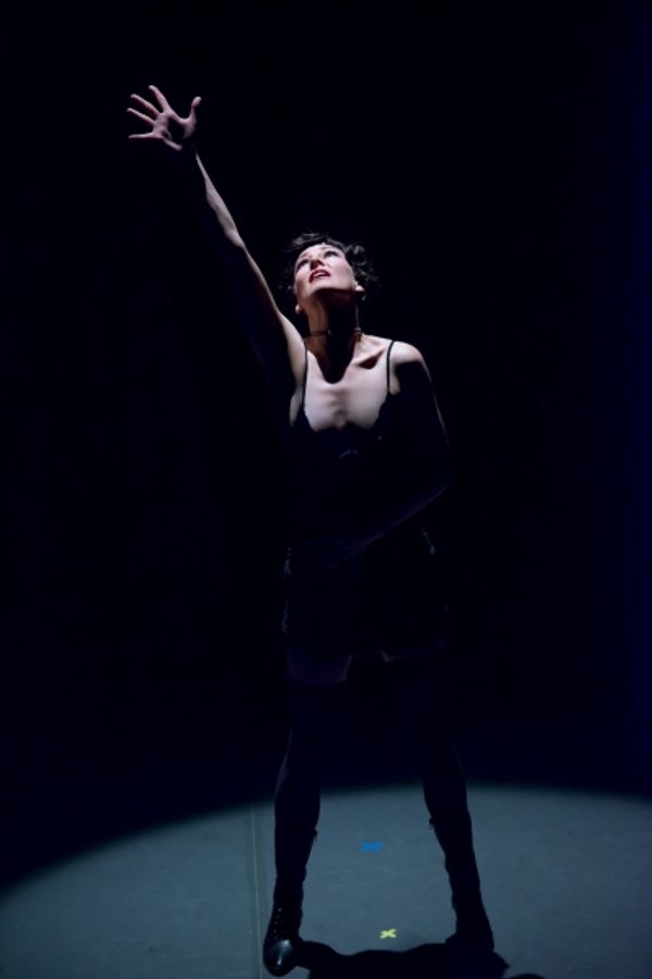 Onalea Gilbertson as Mata Hari Photo