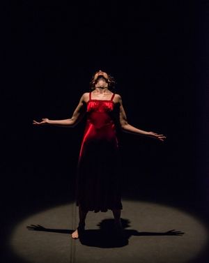 Onalea Gilbertson as Mata Hari Photo