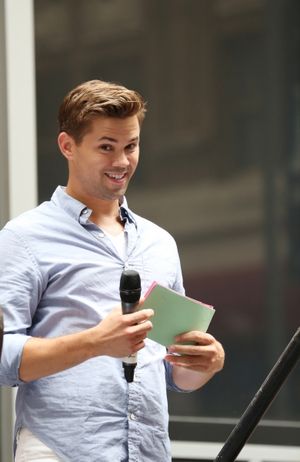 Andrew Rannells @ BroadwayWorld Andrew Rannells Photo