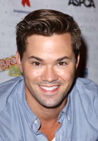 Andrew Rannells Photo