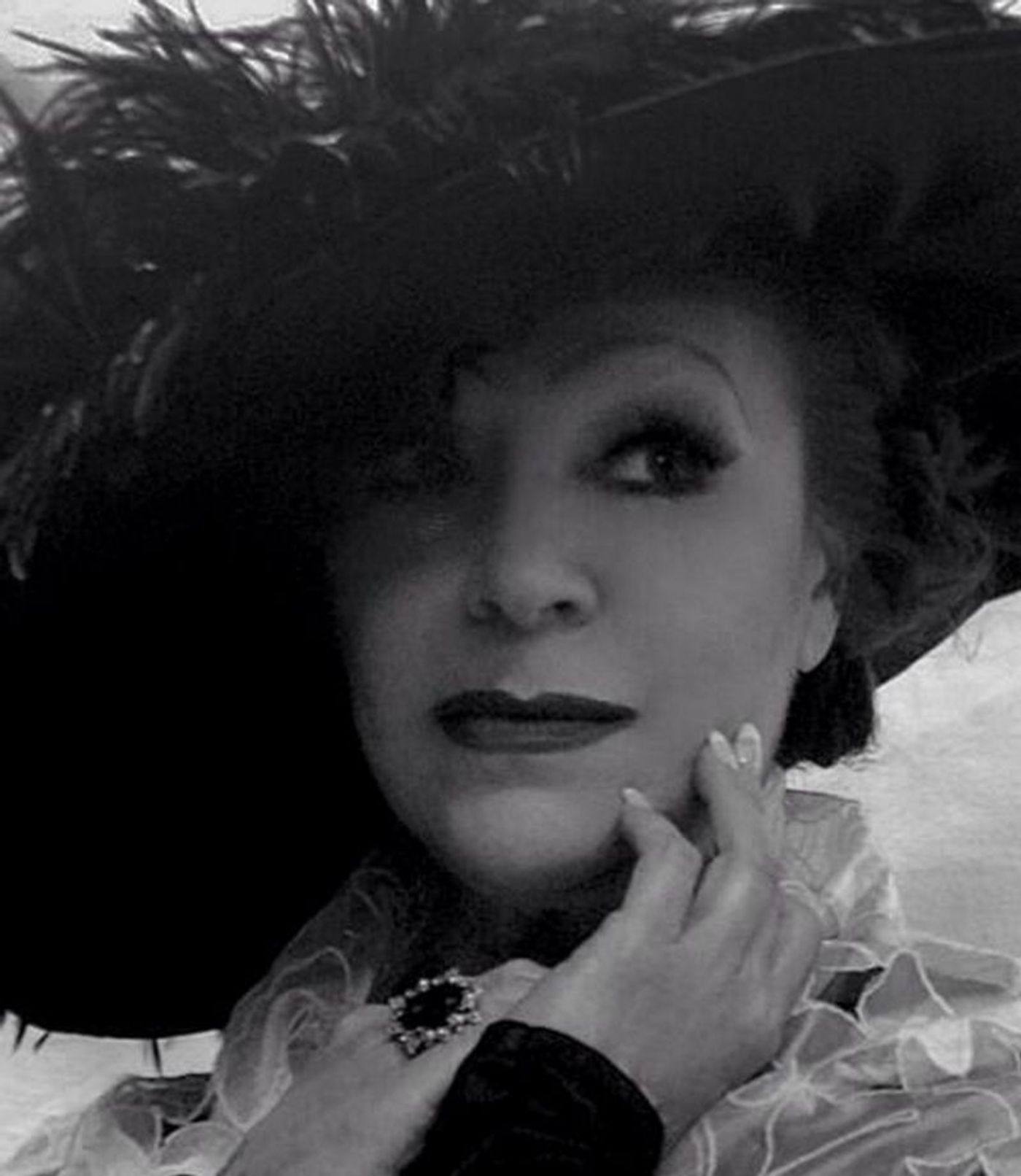 Photo Flash: Saturday Intermission Pics, July 13, Part 2 - CINDERELLA's Laura Osnes Gets a Lift, MATILDA, THE JUNGLE BOOK & More!  Image