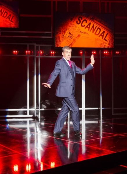 Photo Flash: First Look at James Gardiner, Carolyn Cole and More in Signature Theatre's SPIN  Image