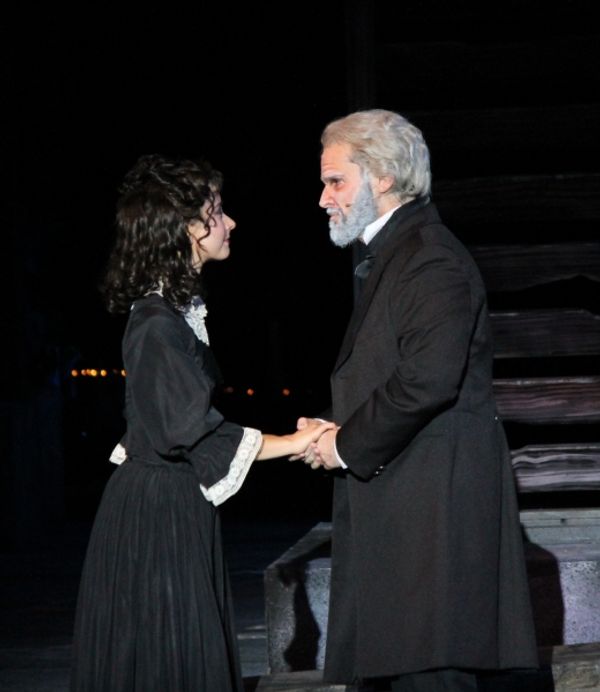 Katie Travis, Hugh Panaro  Photo
