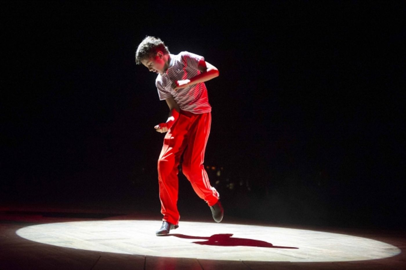 Photo Flash: First Look at Elliott Hanna and Demi Lee in West End's BILLY ELLIOT  Image