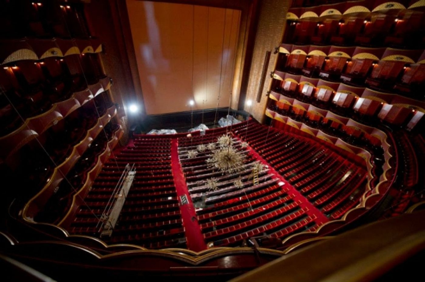 Photo Flash: Chandelier Cleaning at the Metropolitan Opera Image