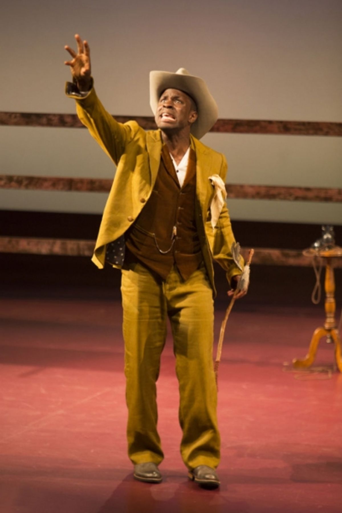 Gbenga Akinnagbe as Bill Starbuck  at 