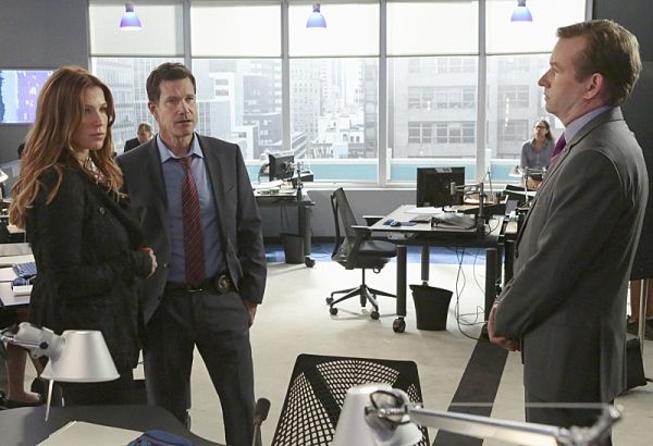 Carrie (Poppy Montgomery) and Al (Dylan Walsh) convince Eliot (Dallas Roberts) Photo