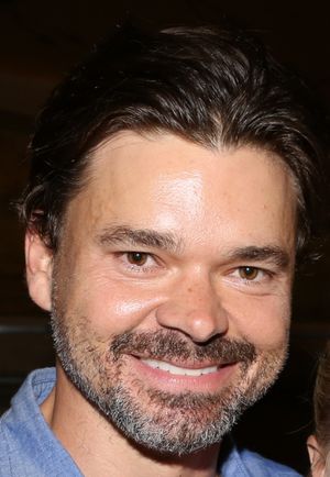 Hunter Foster Photo