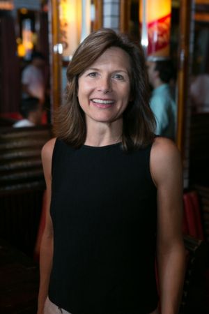 Jennifer Van Dyck Photo