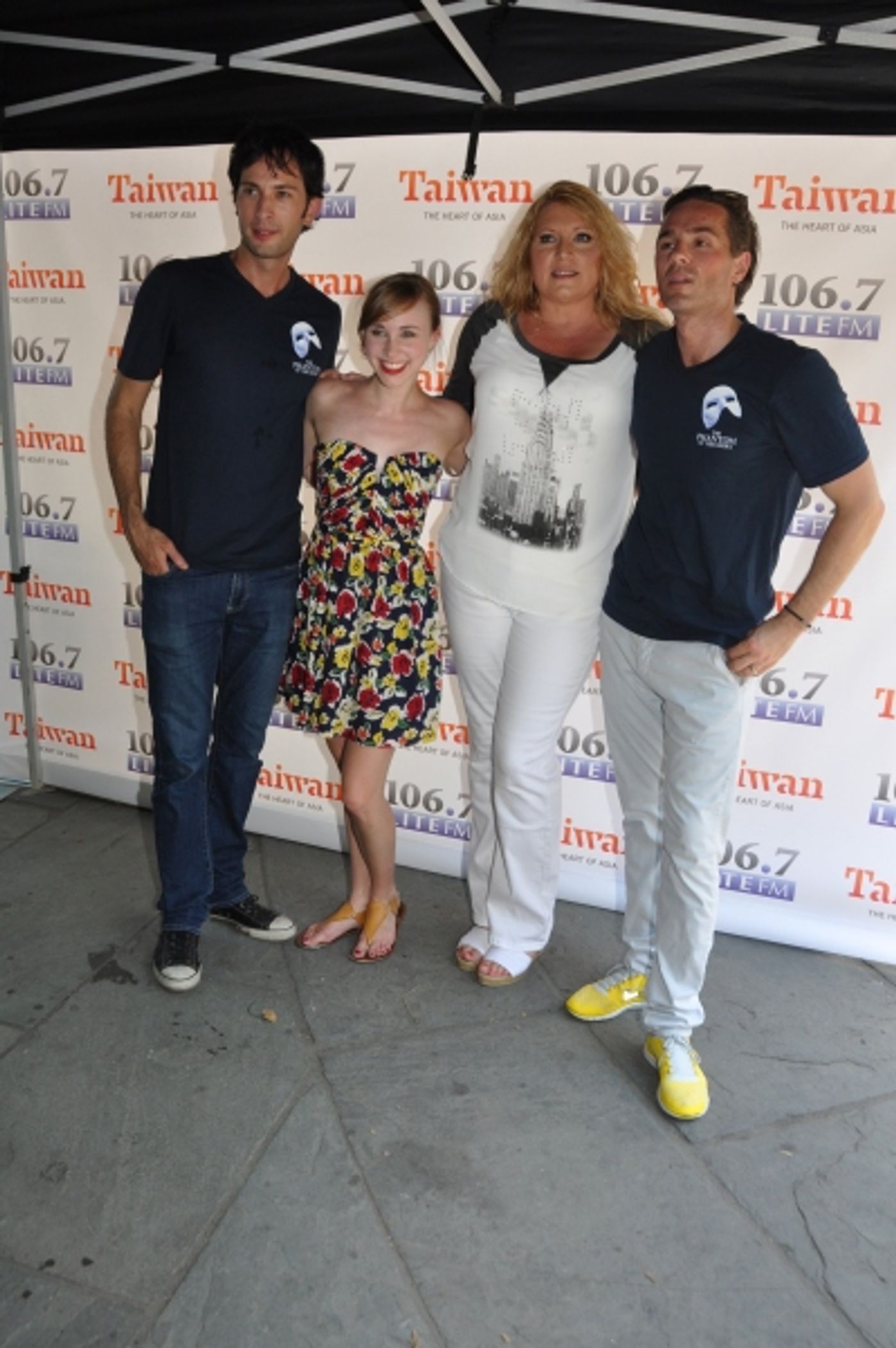 Photo Coverage: CHICAGO, THE PHANTOM OF THE OPERA,  F#%KING UP EVERYTHING & SISTAS Visit Broadway In Bryant Park!  Image