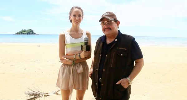 Fashion One representative, Monika Rofler, interviews Puerto Princessa''s former Mayo Photo