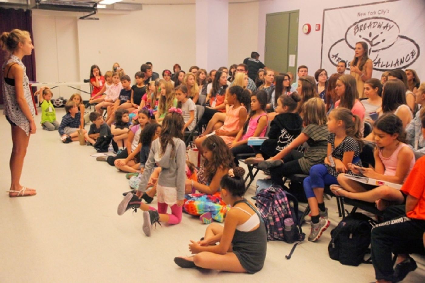 Photo Flash: Laura Osnes Stops by Broadway Artists Alliance's Summer Intensive Classes  Image