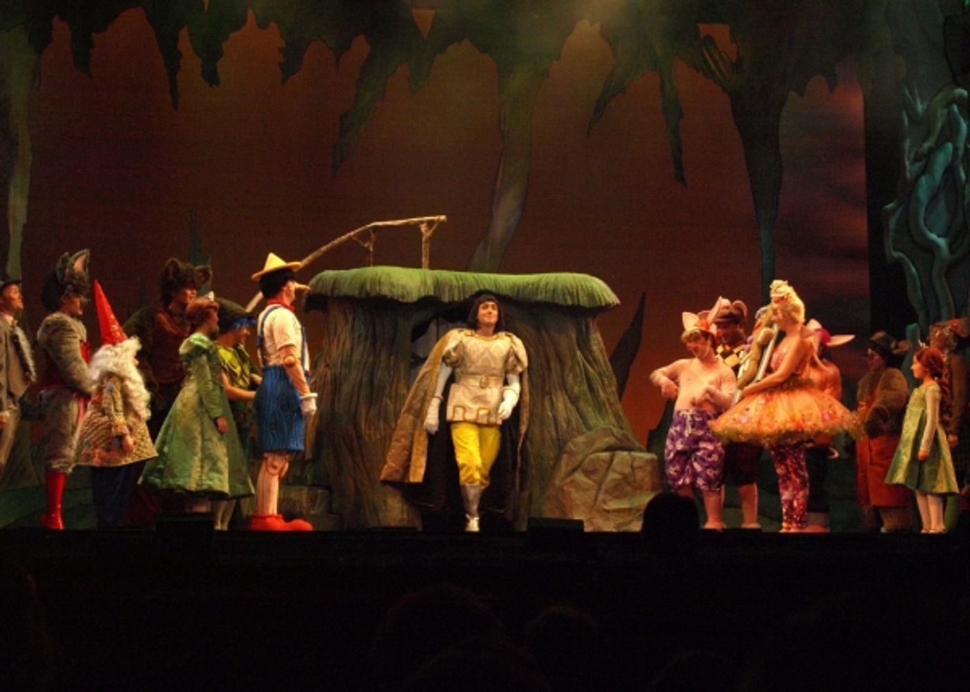 Photo Coverage: 3-D Theatricals Presents the Press Opening Night of SHREK THE MUSICAL Image