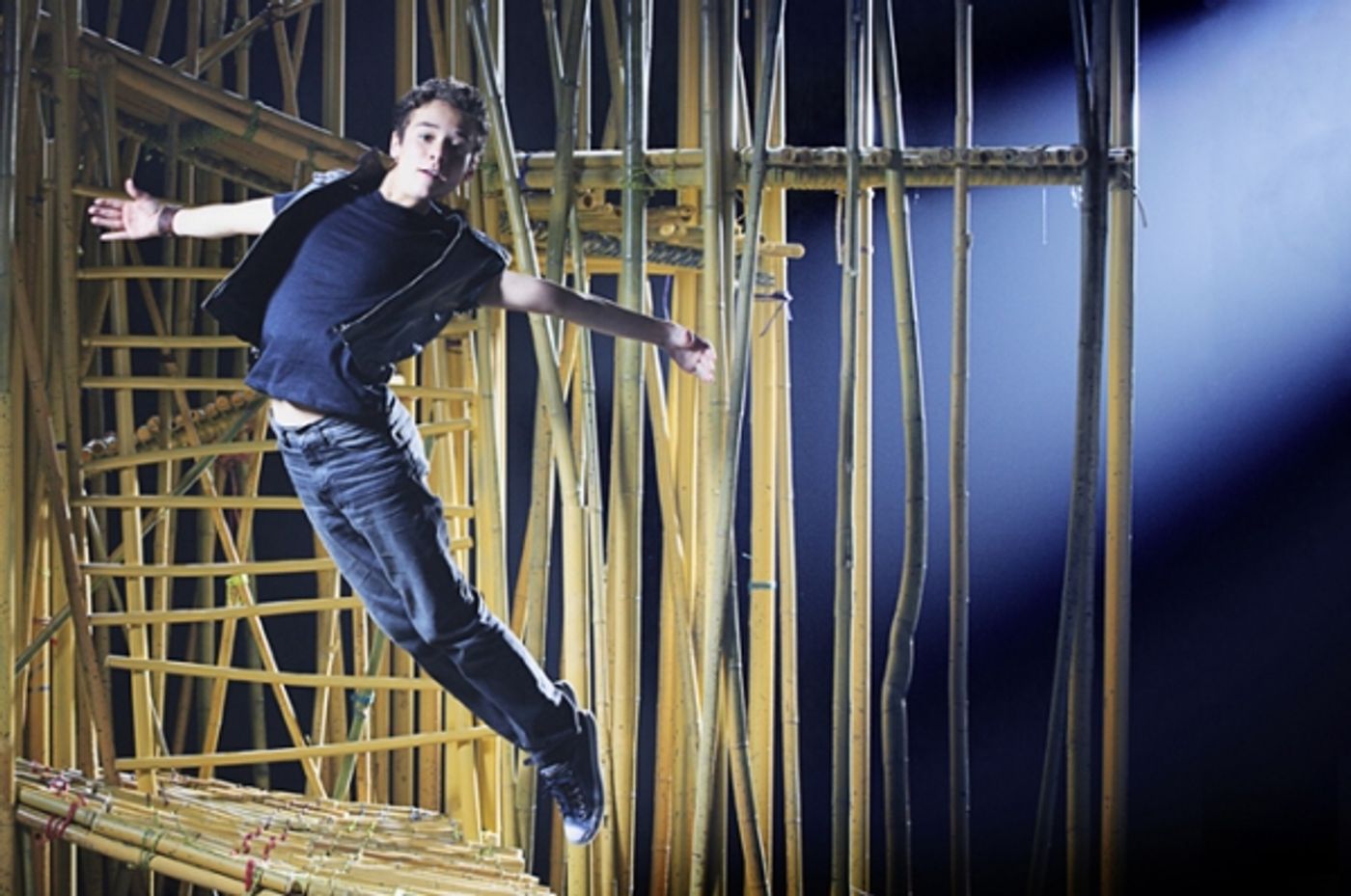 Photo Flash: First Look at Eddie Korbich, Bradley Dean and More in DTC's World Premiere of FLY  Image