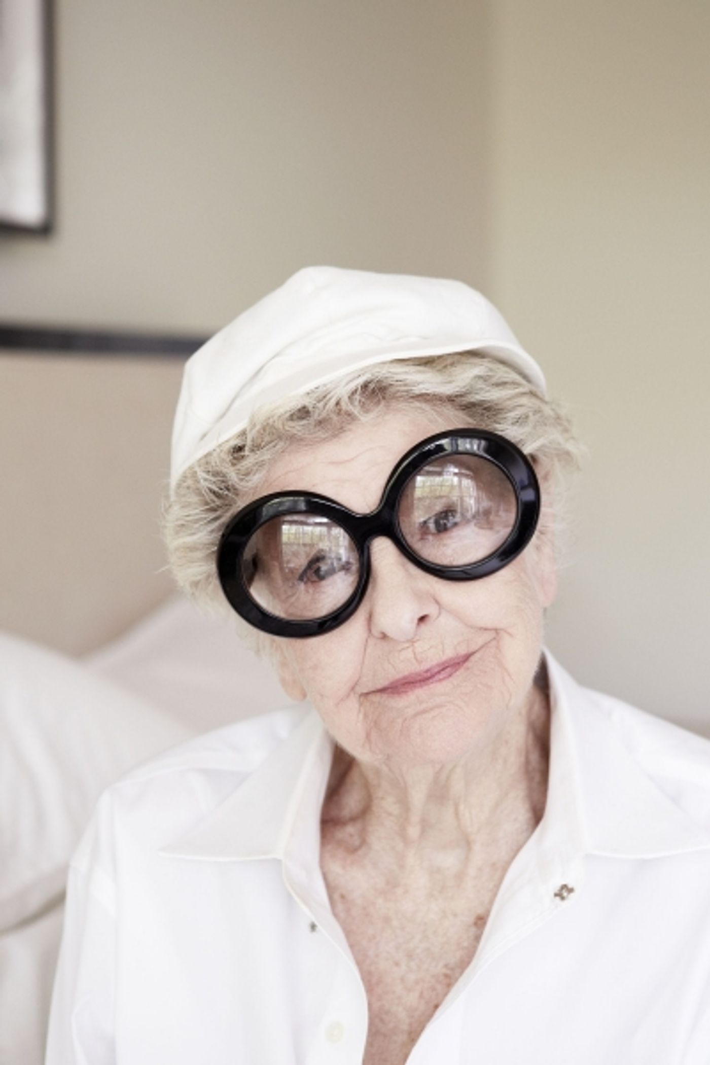 Exclusive Photos and Interview Sneak Peek: Elaine Stritch on Life in Michigan, What's Next and More! Image