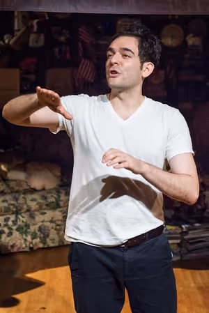 Matthew-Lee Earlbach @ BroadwayWorld Matthew-Lee Earlbach Photo