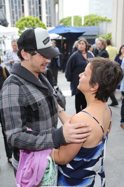 Photo Flash: James Franco, Bobby Cannavale, Kyra Sedgwick and More Attend CTG's A PARALLELOGRAM Opening — photo 31 of 59
