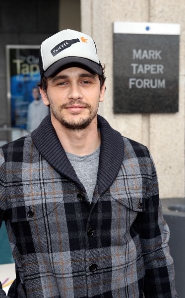 Photo Flash: James Franco, Bobby Cannavale, Kyra Sedgwick and More Attend CTG's A PARALLELOGRAM Opening — photo 30 of 59