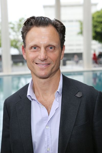 Photo Flash: James Franco, Bobby Cannavale, Kyra Sedgwick and More Attend CTG's A PARALLELOGRAM Opening — photo 12 of 59