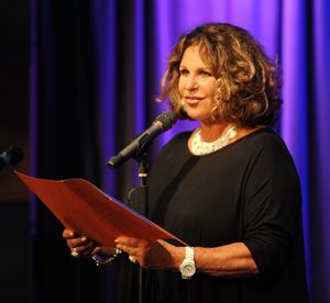 Lainie Kazan Photo