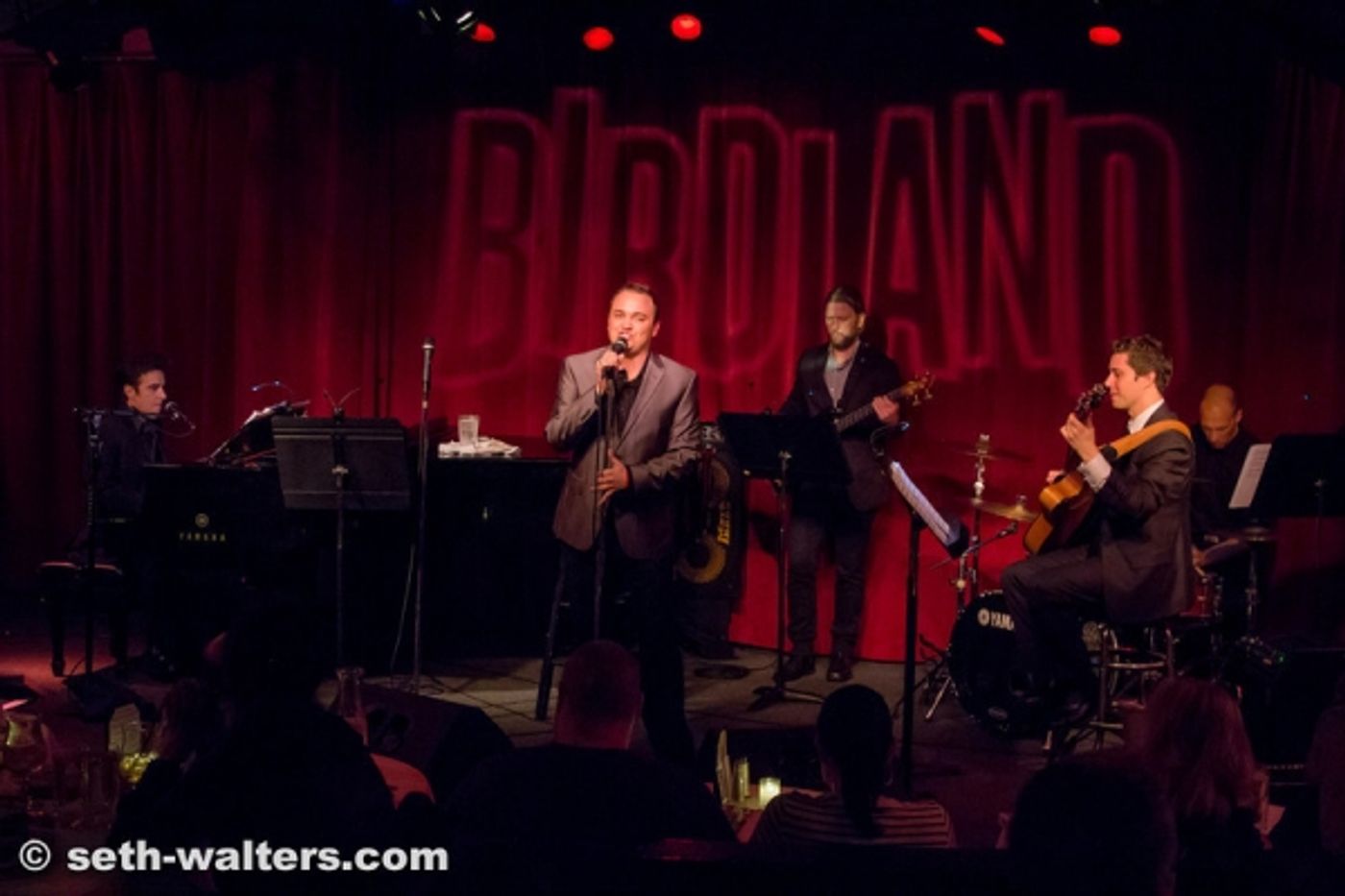 Photo Flash: William Blake Plays Birdland  Image