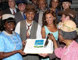 Adepero Oduye, Cuba Gooding Jr., Vanessa Williams, Tom Wopat, Cicely Tyson and cast  Photo