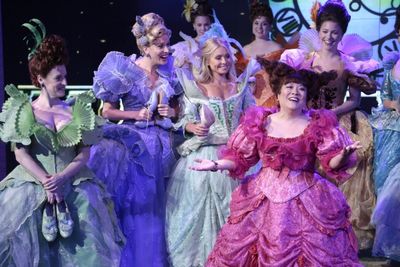 CINDERELLA Cast, KELLY RIPA Photo