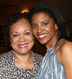 Renee Elise Goldsberry  Photo