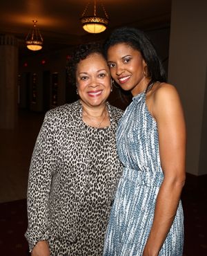 Renee Elise Goldsberry  Photo