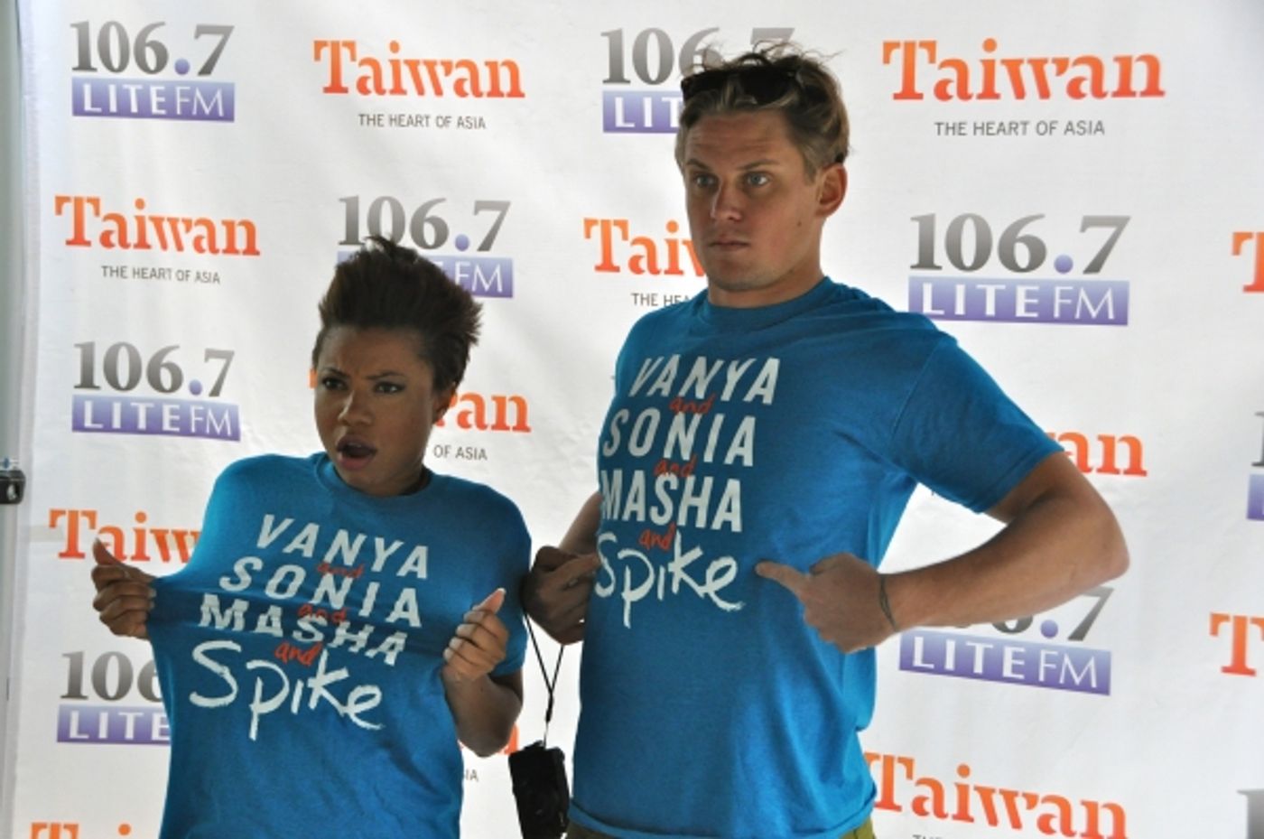 Photo Coverage: SOUL DOCTOR, ROCK OF AGES & More Visit Broadway in Bryant Park! Image