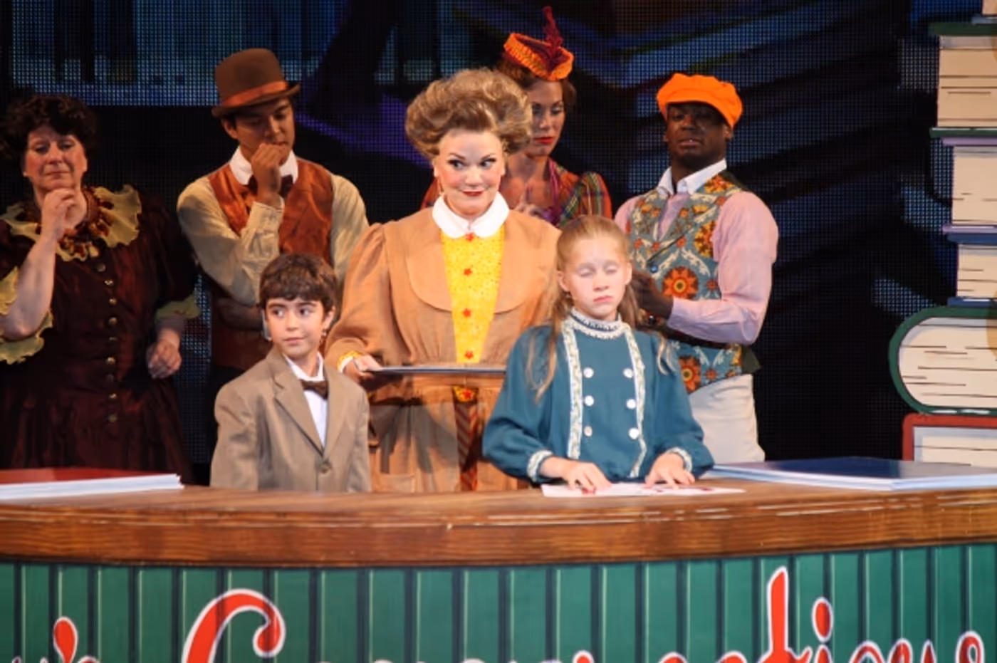 Photos and Video: First Look at Jenny Powers, Rob McClure & More in MARY POPPINS at the MUNY! Image