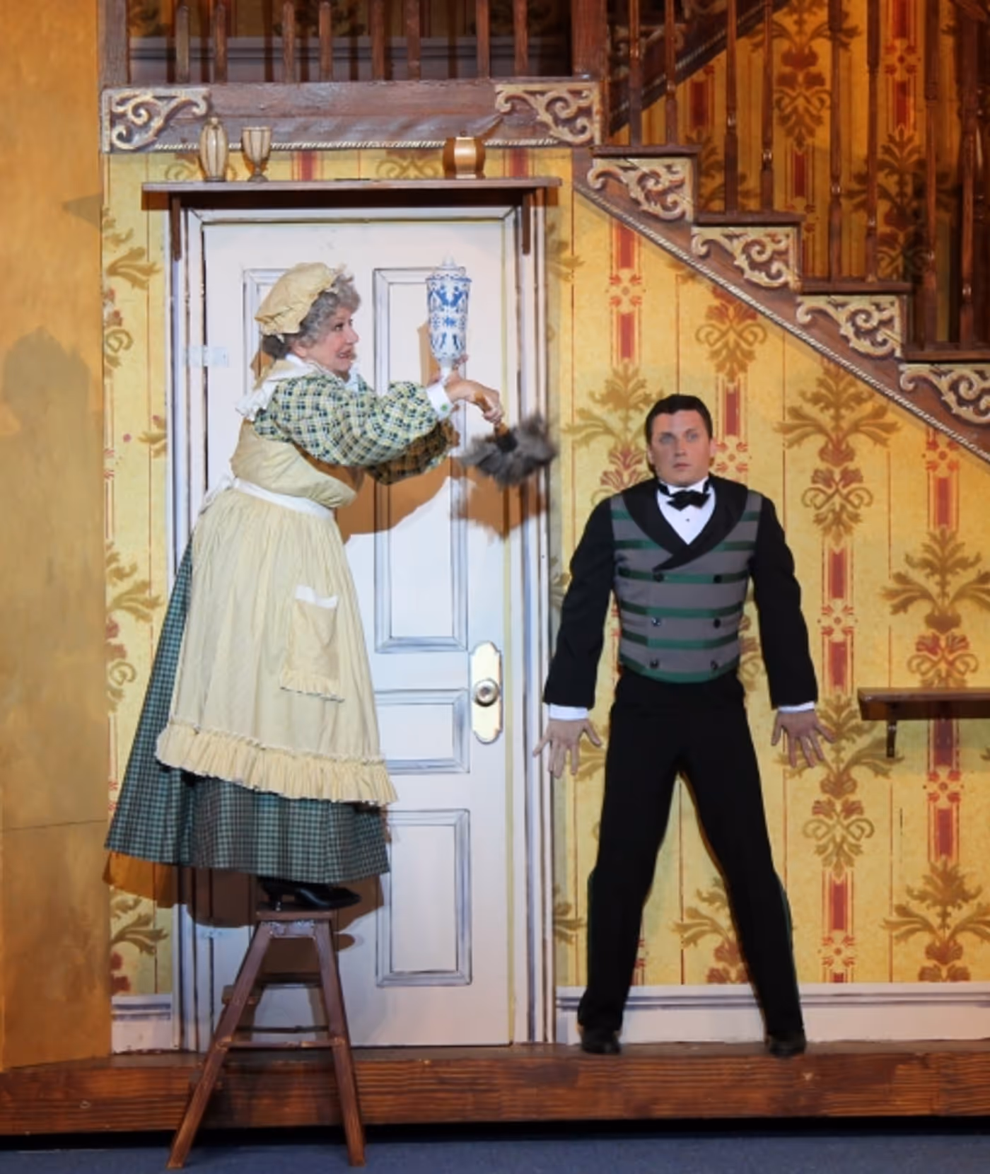 Photos and Video: First Look at Jenny Powers, Rob McClure & More in MARY POPPINS at the MUNY! Image