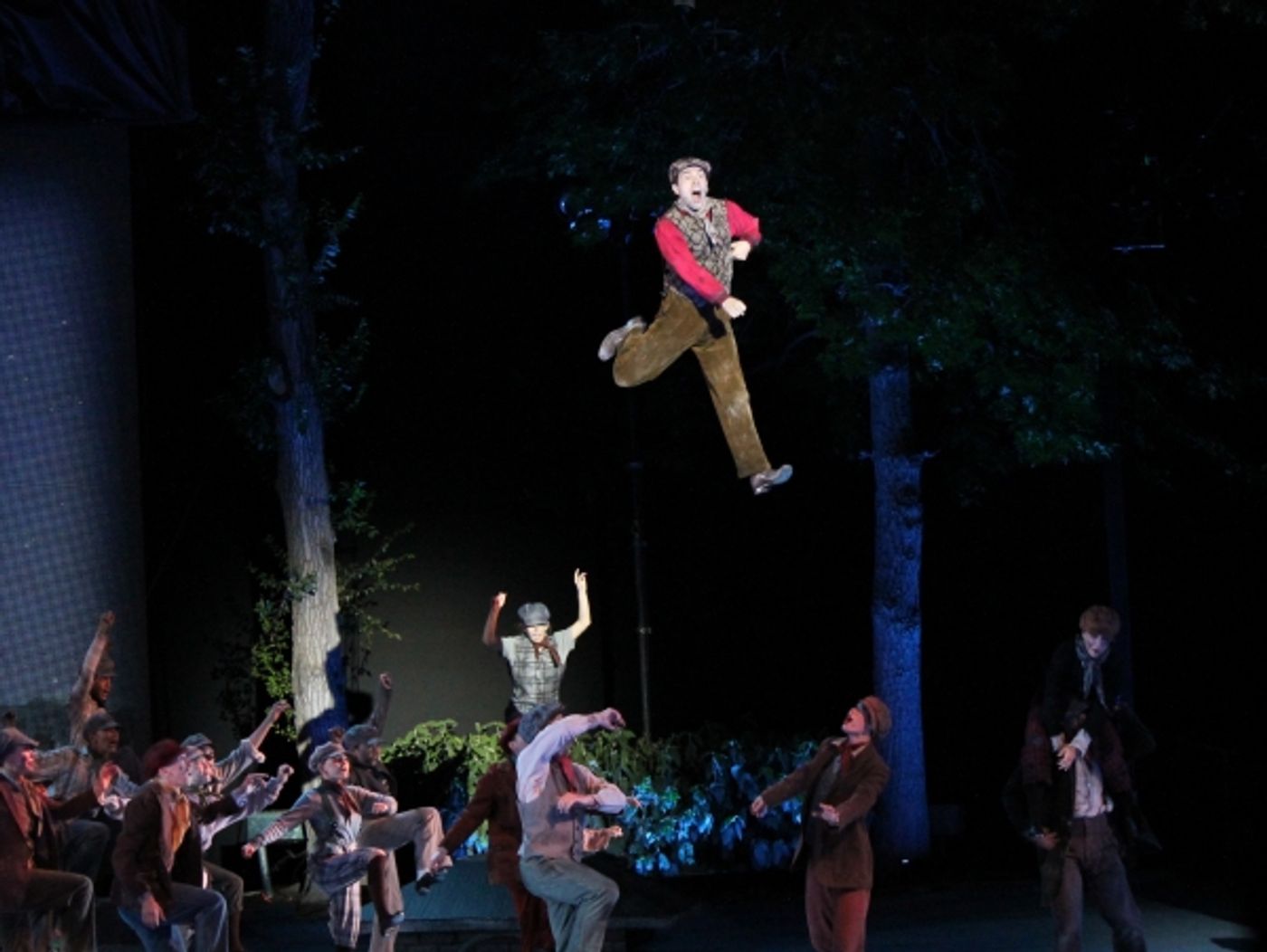 Photos and Video: First Look at Jenny Powers, Rob McClure & More in MARY POPPINS at the MUNY! Image