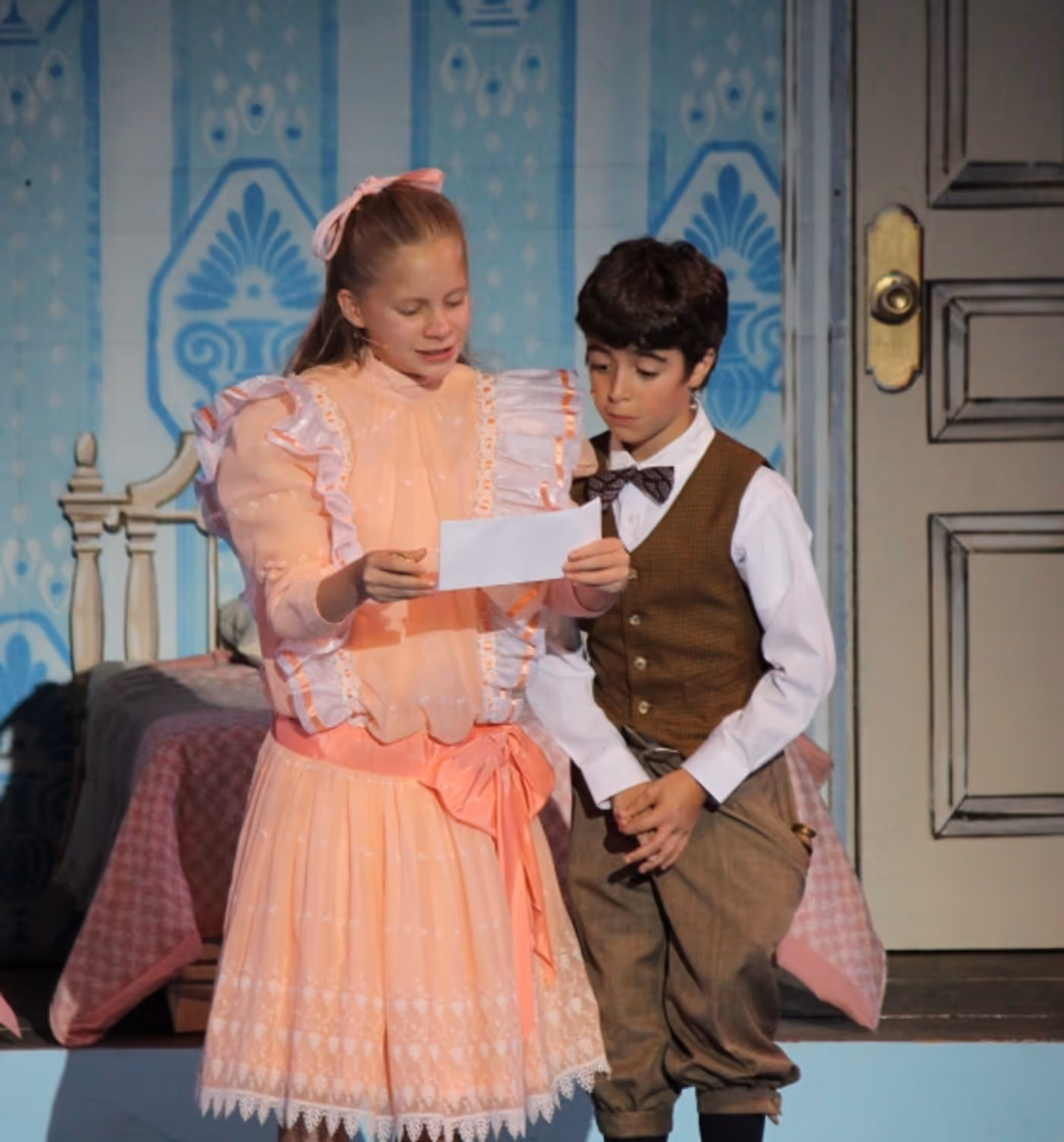 Photos and Video: First Look at Jenny Powers, Rob McClure & More in MARY POPPINS at the MUNY! Image