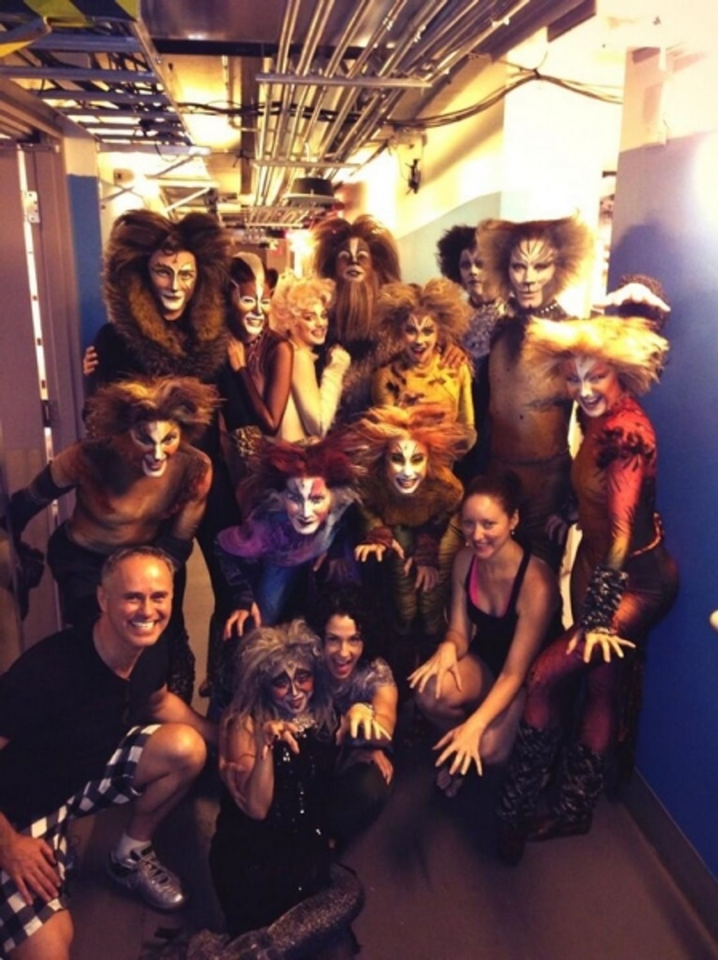 Photo Flash: Saturday Intermission Pics, July 27 - Michael Strahan Dons Some KINKY BOOTS, Plus JUNGLE BOOK, PHANTOM and More! Image
