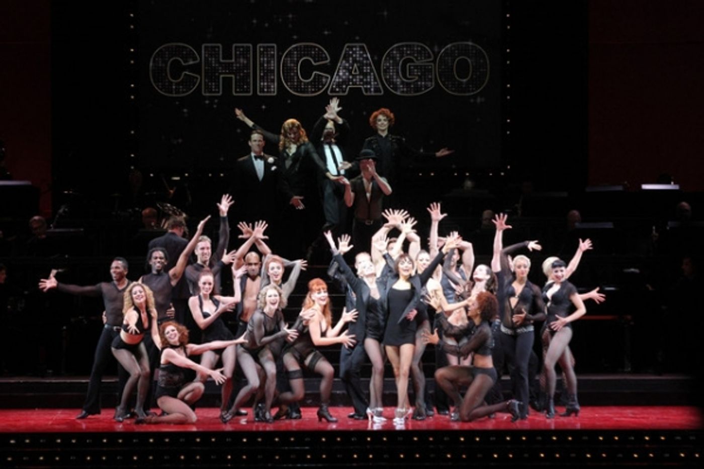 Photo Flash: Hotcha! CHICAGO Rocks the Hollywood Bowl - Samantha Barks, Ashlee Simpson and More! Image