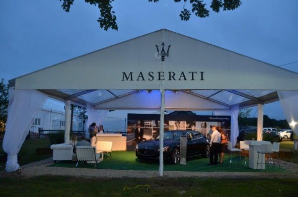 Photo Coverage: Thousands Attend Art Southampton VIP Preview — photo 15 of 29