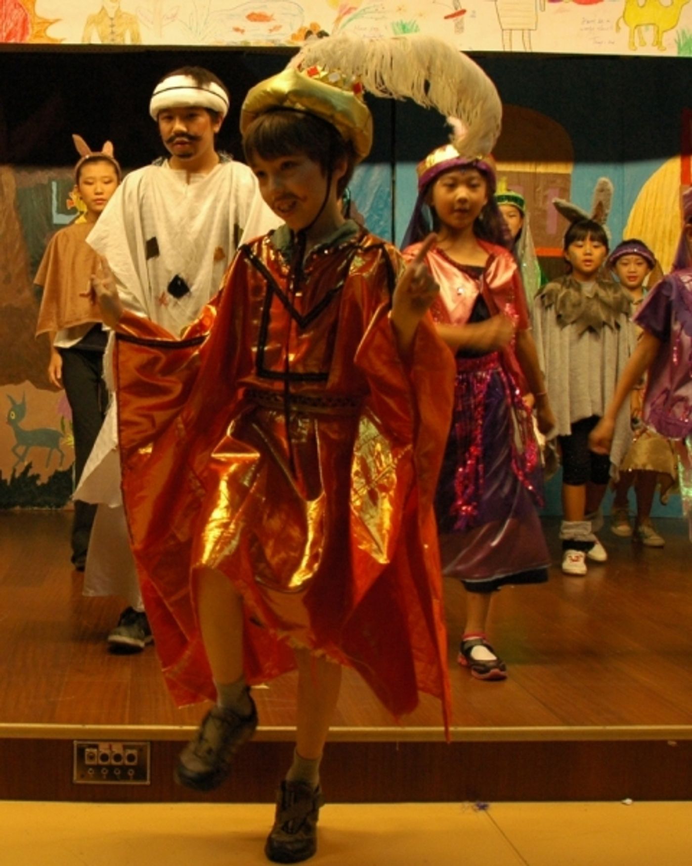 Photo Coverage: Beijing Playhouse Academy of Performing Arts' Performance of Ali Baba and the Forty Thieves  Image