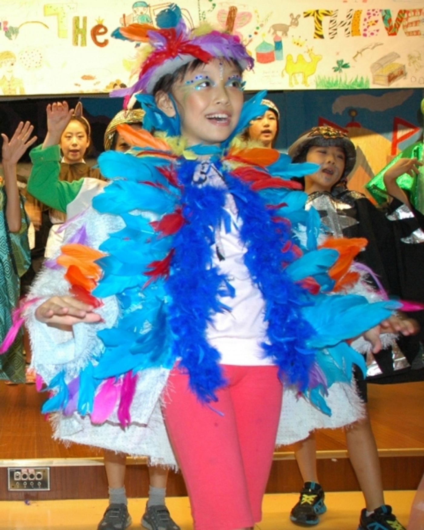 Photo Coverage: Beijing Playhouse Academy of Performing Arts' Performance of Ali Baba and the Forty Thieves  Image