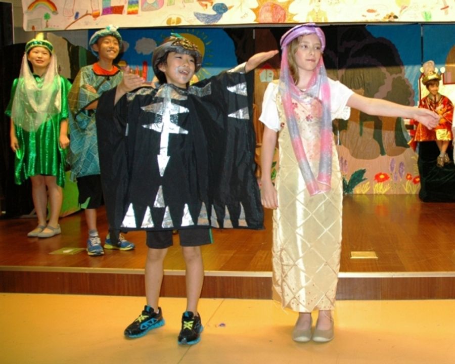 Photo Coverage: Beijing Playhouse Academy of Performing Arts' Performance of Ali Baba and the Forty Thieves Image