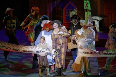 Grant Westcott, Clay Stefanki, Lauren Allen and Cast of Mary Poppins
 Photo